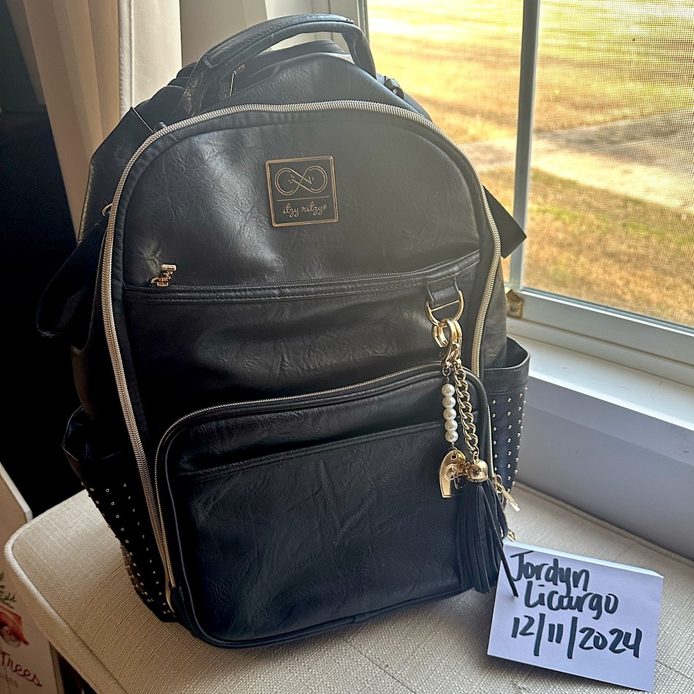 Itzy Ritzy Chelsea OG Boss Bag